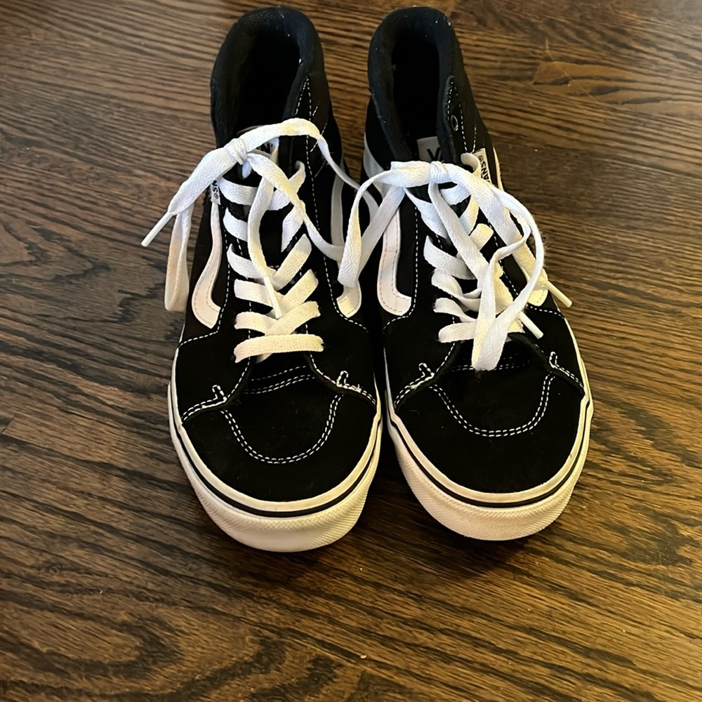 Sk8-Hi Shoe Vans